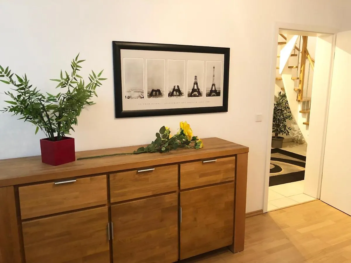 Stadtwohnung Am Oertelplatz Munich Apartment